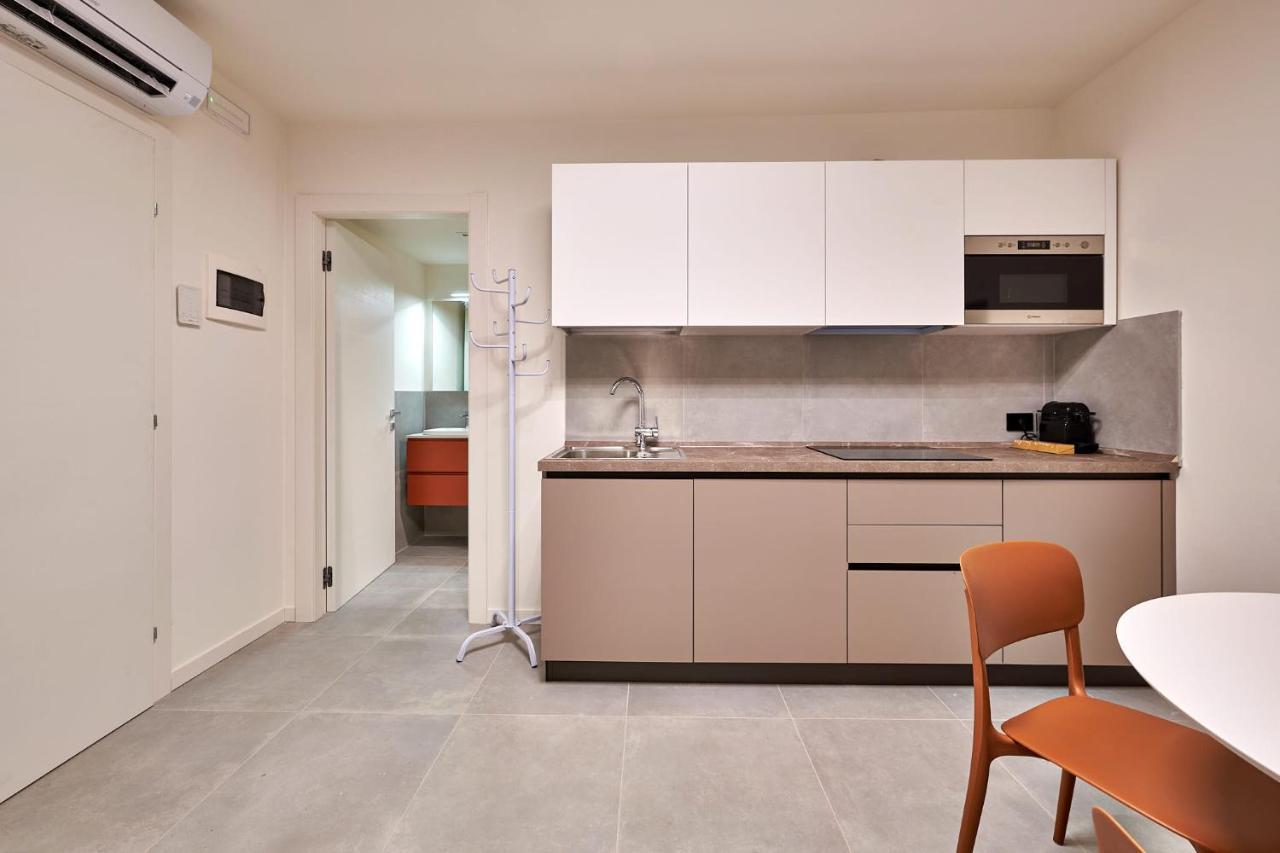 Apartmentsgarda - Residenza Mercanti Garda (Verona)