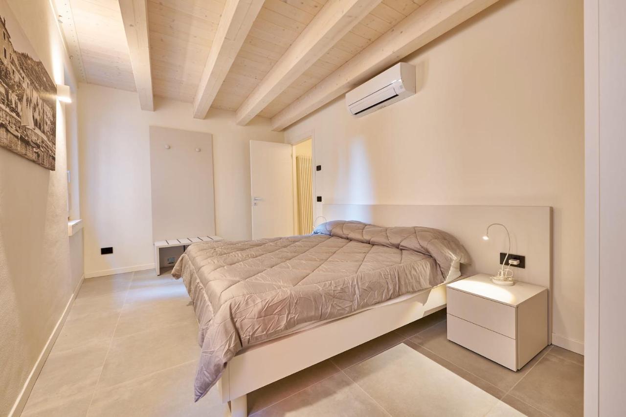 Apartmentsgarda - Residenza Mercanti Apartment *