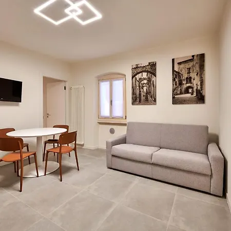 Apartmentsgarda - Residenza Mercanti Exterior foto