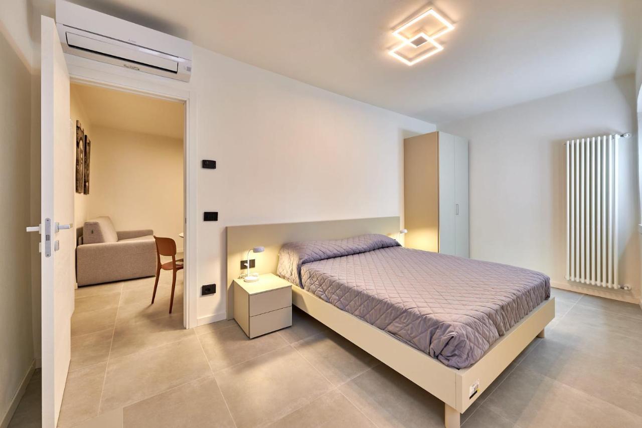 Apartmentsgarda - Residenza Mercanti Garda (Verona)