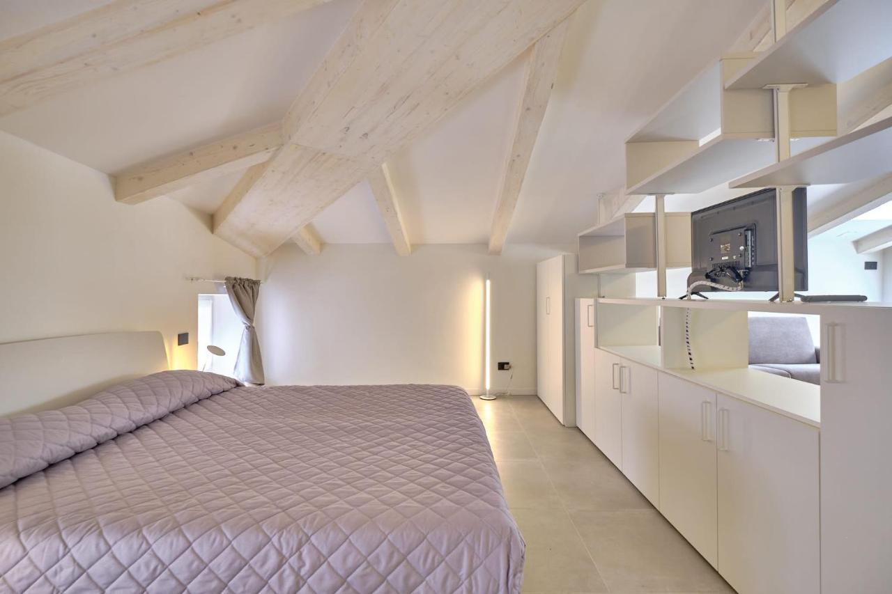 Apartmentsgarda - Residenza Mercanti Apartment